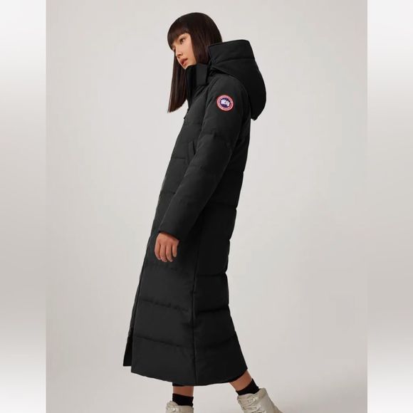 Canada Goose | Jackets & Coats | Canada Goose Mystique Parka Size